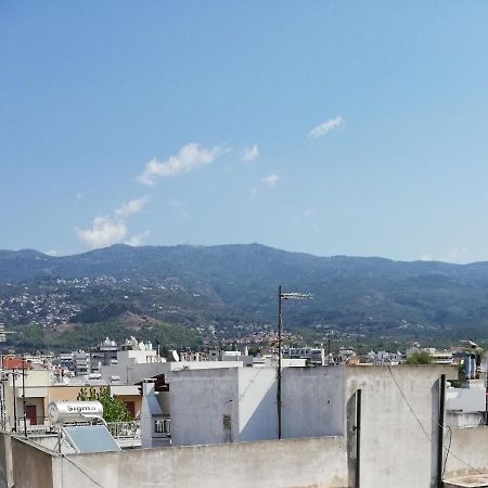 볼로스 Bohemian Loft With View! 아파트 외부 사진
