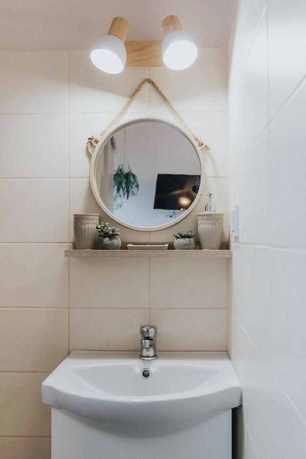 볼로스 Bohemian Loft With View! 아파트 외부 사진