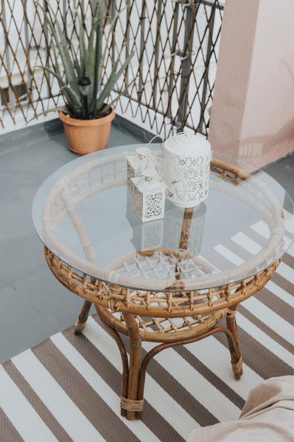 볼로스 Bohemian Loft With View! 아파트 외부 사진